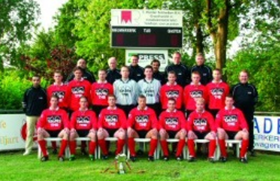 Eerste elftal vv Nieuwerkerk 1996