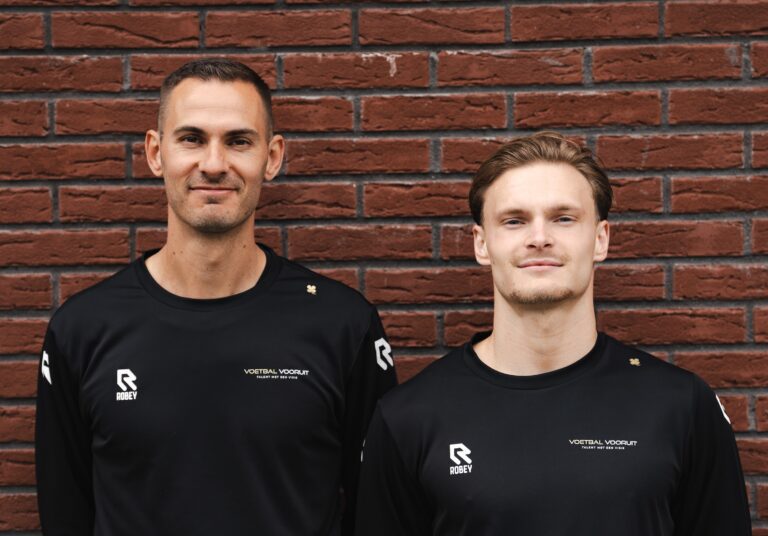 Voetbal Vooruit gevestigd bij VV Nieuwerkerk